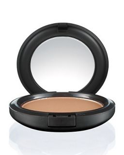 bronzing powder $ 23 00 a lightly frosted tinted powder that