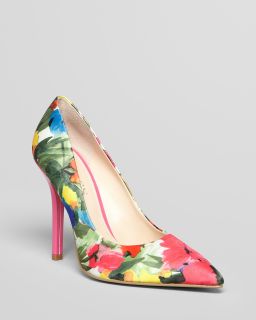 guess pointed toe pumps neodan5 price $ 99 00 color fuchsia multi