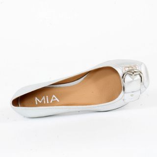Poetry   Silver Flat, Mia, $71.99,