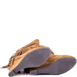 Kesi Daggers Green Carousel   Olive Suede for 159.99