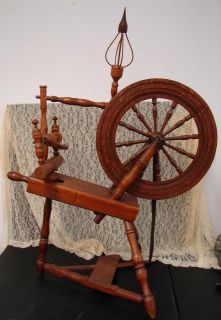 Vintage Spinning Wheel in Great Condition by B Keith