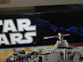 MISB Lego Star Wars 8098 Clone Turbo Tank Set 1141 Pcs 5 Figures