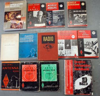 Lot of 13 Vintage RADIO AARL Books   Ham Radio Handbooks, Operating