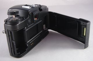 Leica R5 SLR Film Black Camera Body Serial 1699737 EXC Condition