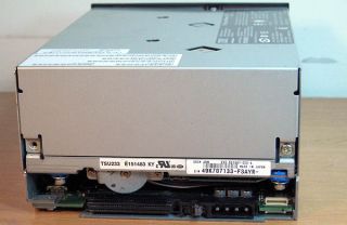 IBM Ultrium LTO 2 Internal Tape Drive 18P9047 200 400 SCSI