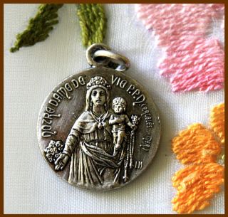 Catholic Medal ✿ OUR LADY OF LIFE ✿ ST. MARY MAGDALENE ✿ Lovely