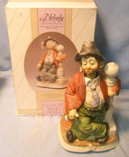 Melody in Motion Lamp Post Willie Worig Box