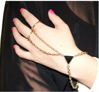 Hot Unique Popular Punk Triangle Gold Alloy Chain Link Two Fingers