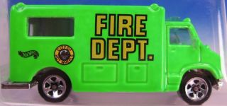 Hot Wheels Ambulance Neon Green Fire Squad Series 5sp 424 BP 1996