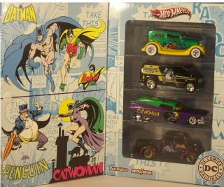 Hot Wheels 2011 DC Comics Nostalgia 4 Pack Batman Robin Catwoman