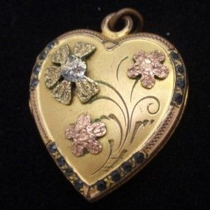 Heart Shaped Locket Vintage Super Nice Flower Design