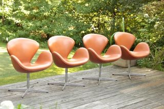 Original Swan Chairs Fritz Hansen