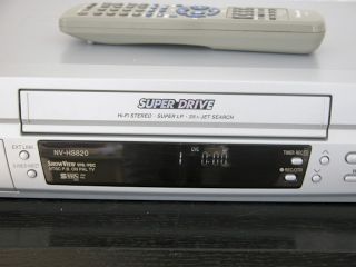 VHS Stereo Videorecorder Panasonic NV HS820 Silber funktionstuechtig