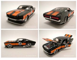 Ford Mustang GT 1967 Harley Davidson schwarz/orange, Modellauto 124