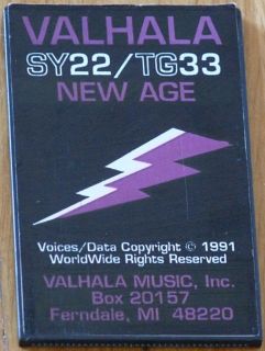 Yamaha SY22 Synthesizer (mit Flightcase und Soundkarte)