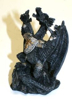 Drachen Statue mit gespreizten Schwingen Drache D84