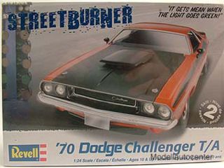 Dodge Challenger T/A 1970, Kunststoffbausatz, Modellauto 124 / Revell