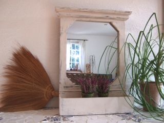 Fenster als Spiegel mit Blumenkasten, Wandspiegel mit Pflanzkasten