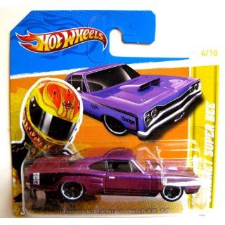 Hot Wheels Dodge Coronet Super Bee 1969 purple 164 