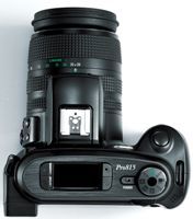 Samsung Pro 815 Digitalkamera (8 Megapixel, 15fach opt. Zoom, 3,5