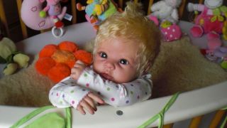 Reborn Rebornbaby Baby Puppe Künstlerpuppe Linda Murray Krista