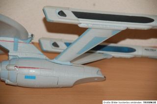 Star Trek   U.S.S. Enterprise Raumschiff mit Geräuchen & Licht , 38cm