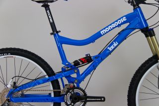 Mongoose Teocali Elite Bike All Mountain RS Sektor FSA