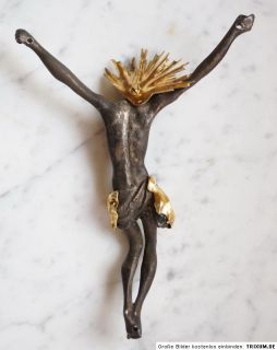 Kruzifix / Corpus   19. Jahrhundert   Bronze vergoldet (# 1831)