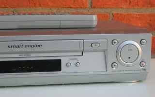 Sony SLV SE 630 Videorecorder mit Fernbedienung