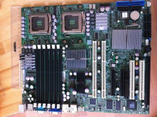 Supermicro X7DVL E Sockel 771 Dual CPU Mainboard inkl. zwei