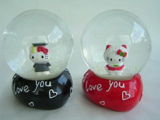 Schneekugel Sammlung Konvolut 10 Stück Hello Kitty Unikate RAR