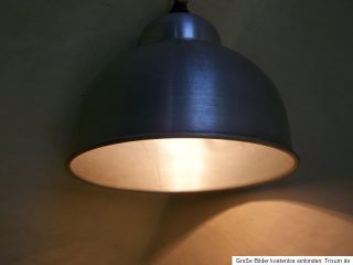 Alte Alu Lampe, Art Deco Fabriklampe Werkstattlampe, Barlampe, Bauhaus