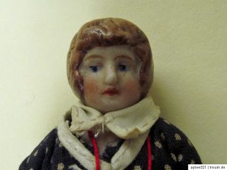 alte Porzellan Puppe für die Puppenstube • original aus den 1920er