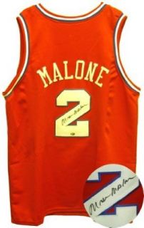 Moses Malone Signed Red 76ers Jersey