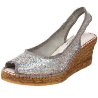Michael Womens Giselle Espadrille,Silver,35 M EU / 5 B(M) US Shoes