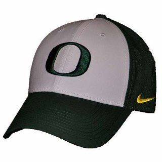 Nike Oregon Ducks Screen And Roll Swoosh Flex Hat Sports
