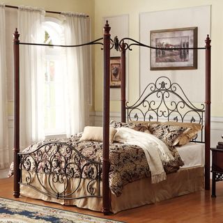 Madera Deco Eastern King size Canopy Metal Bed