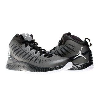 FLY (GS) 531730 013 BLACK/WHITE ANTHRACITE BASKETBALL SHOES (7) Shoes