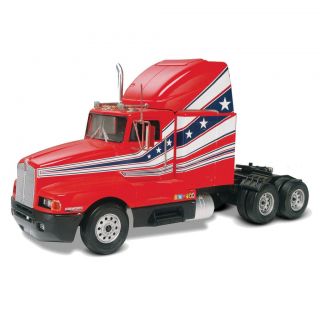 Revell 132 Scale Kenworth T600A Model Truck