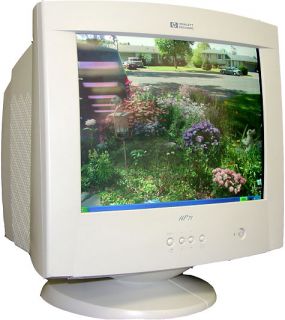 HP 71 17 inch CRT Monitor (Refurbished)