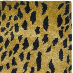 Handmade Soho Leopard Skin Beige N. Z. Wool Runner (26 x 10