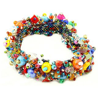 Coral and Crystal Capullo Multicolored Bead Bracelet (Guatemala