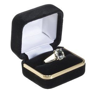 High Quality Black Velvet Ring Gift Box with Gold Trim