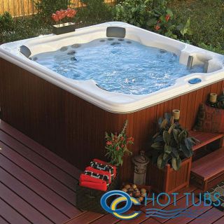 OS Hot Tubs 50 jet Six person Lounger Spa