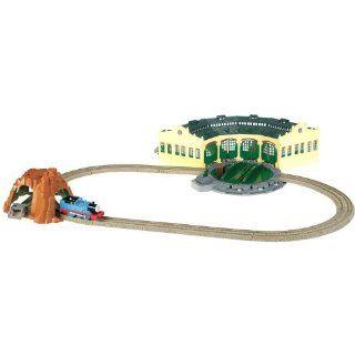 Fisher Price Thomas The Train Tidmouth Sheds Toys