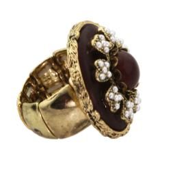 Antique Goldtone and Acrylic Dowry Fashion Ring